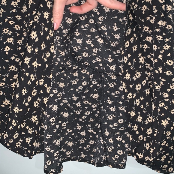 SHEIN Size Small floral dress off the shoulder - Picture 7 of 10